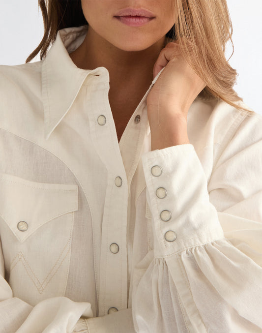 Wrangler Relaxed Exaggerated Western Shirt - White