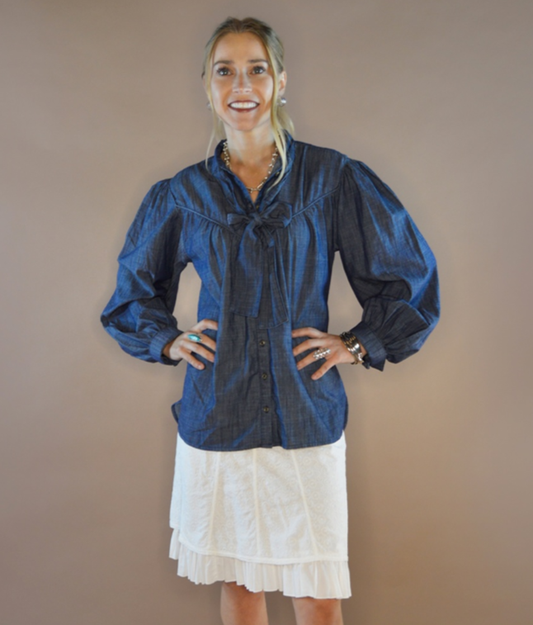 Loretta Denimblus med Rosett och Puffärm